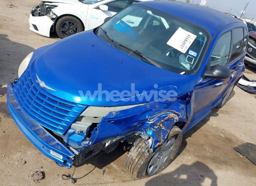 Photo 2 of 2004 Chrysler Pt CRUISER (VIN 3C4FY48B04T267339)