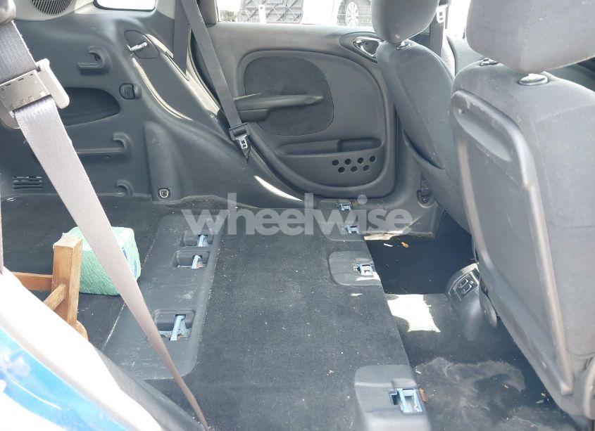 Photo 8 of 2004 Chrysler Pt CRUISER (VIN 3C4FY48B04T267339)