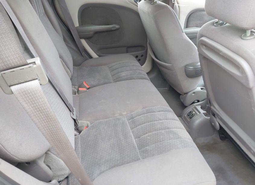 Photo 8 of 2004 Chrysler Pt CRUISER (VIN 3C4FY48B04T282634)