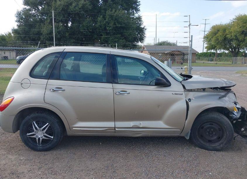 Photo 13 of 2003 Chrysler Pt CRUISER (VIN 3C4FY48B13T575425)