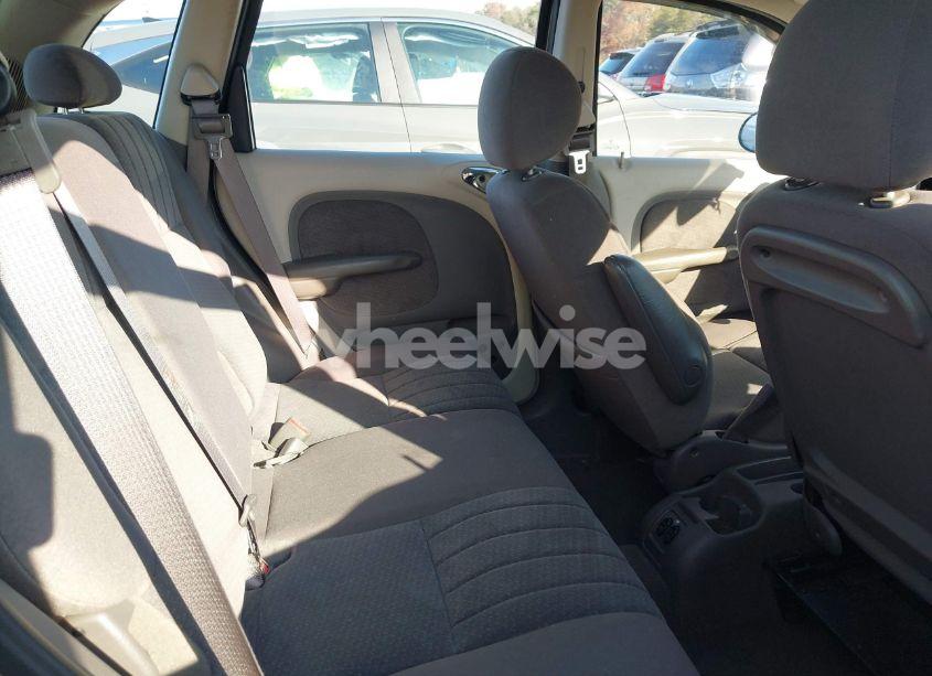 Photo 8 of 2004 Chrysler Pt CRUISER (VIN 3C4FY48B14T252333)