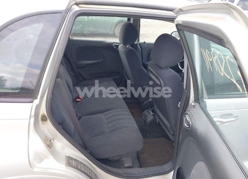 Photo 8 of 2004 Chrysler Pt CRUISER (VIN 3C4FY48B14T301093)