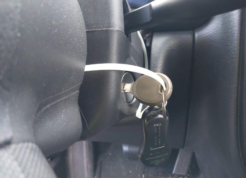 Photo 6 of 2004 Chrysler Pt CRUISER (VIN 3C4FY48B14T338001)