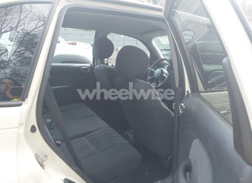 Photo 8 of 2005 Chrysler Pt CRUISER (VIN 3C4FY48B25T637028)