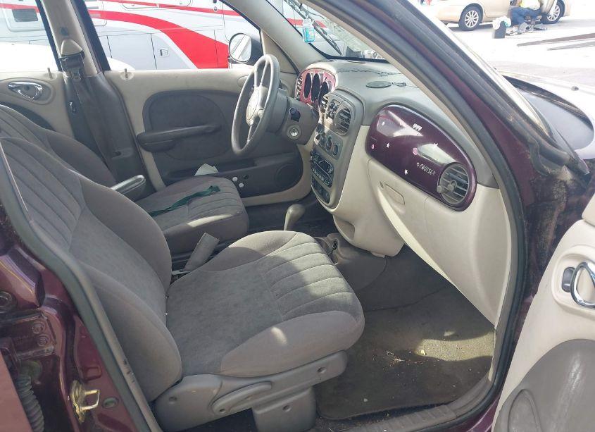 Photo 5 of 2002 Chrysler Pt CRUISER (VIN 3C4FY48B42T327703)