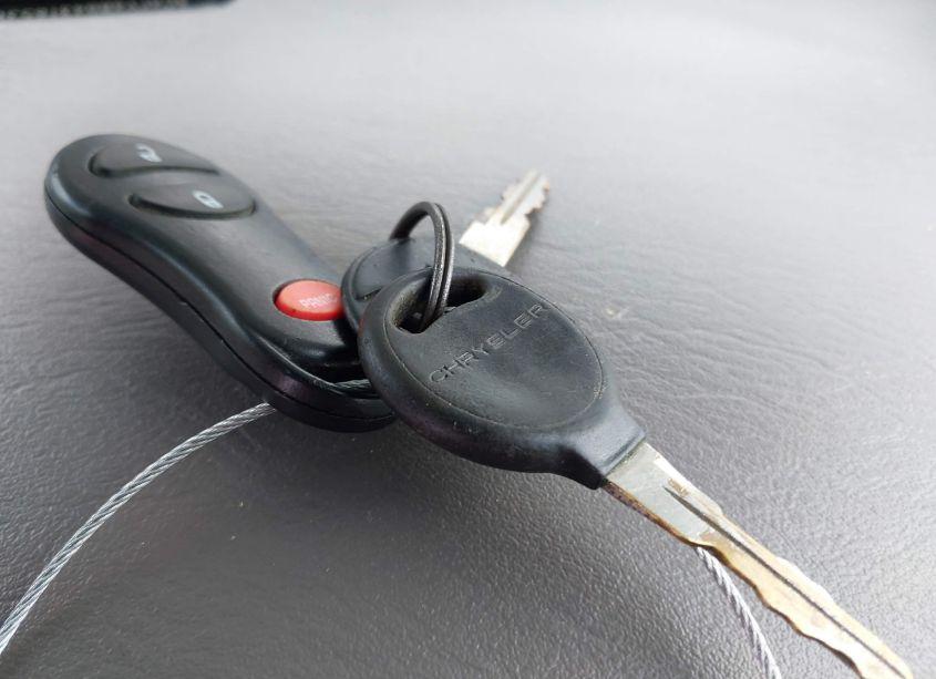 Photo 11 of 2003 Chrysler Pt CRUISER CLASSIC (VIN 3C4FY48B43T653647)