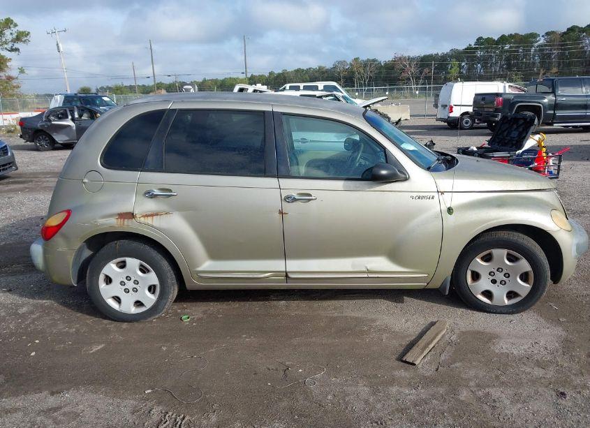 Photo 13 of 2003 Chrysler Pt CRUISER CLASSIC (VIN 3C4FY48B43T653647)