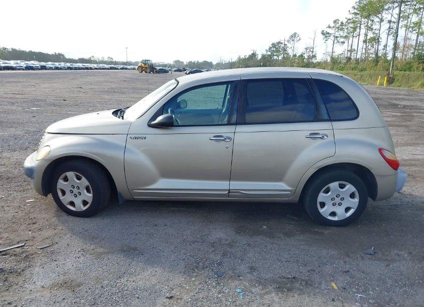 Photo 14 of 2003 Chrysler Pt CRUISER CLASSIC (VIN 3C4FY48B43T653647)