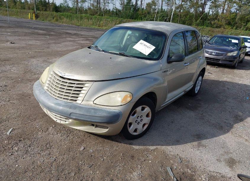 Photo 2 of 2003 Chrysler Pt CRUISER CLASSIC (VIN 3C4FY48B43T653647)
