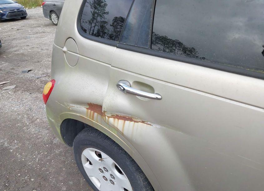 Photo 6 of 2003 Chrysler Pt CRUISER CLASSIC (VIN 3C4FY48B43T653647)