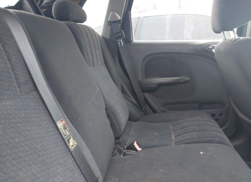 Photo 8 of 2004 Chrysler Pt CRUISER (VIN 3C4FY48B44T282202)