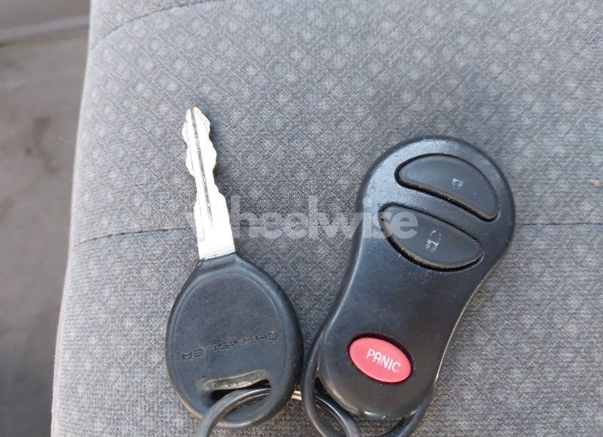 Photo 11 of 2003 Chrysler Pt CRUISER (VIN 3C4FY48B53T648571)