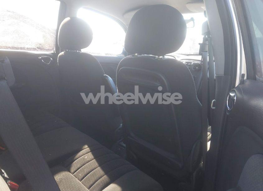 Photo 8 of 2004 Chrysler Pt CRUISER (VIN 3C4FY48B64T280337)