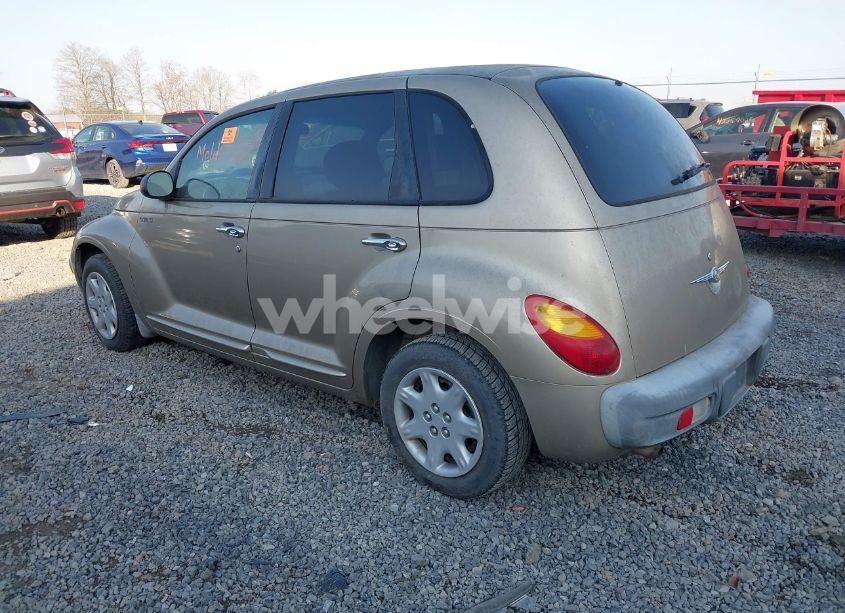 Photo 3 of 2002 Chrysler Pt CRUISER (VIN 3C4FY48B72T340011)