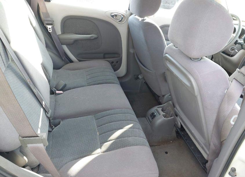 Photo 8 of 2004 Chrysler Pt CRUISER (VIN 3C4FY48B74T364182)