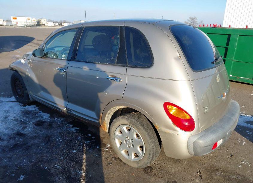 Photo 3 of 2002 Chrysler Pt CRUISER (VIN 3C4FY48B92T362401)