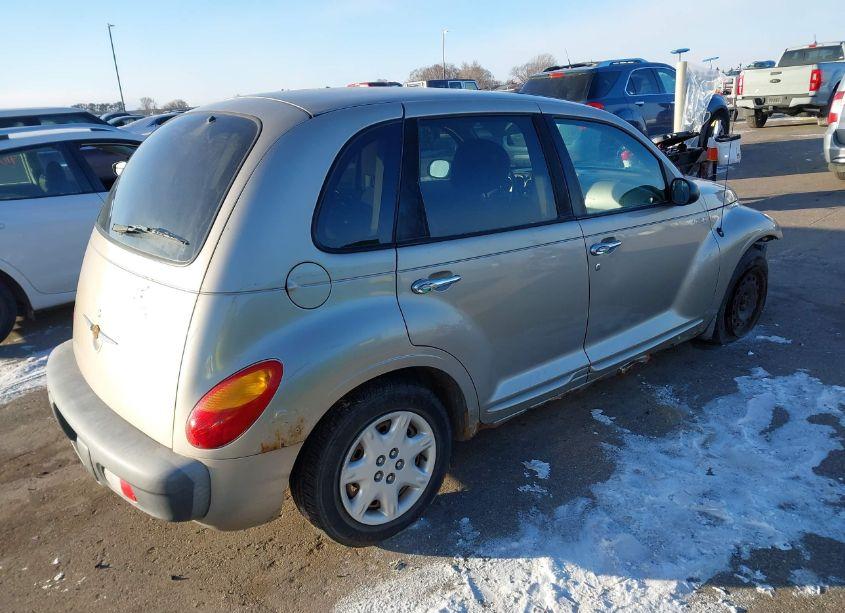Photo 4 of 2002 Chrysler Pt CRUISER (VIN 3C4FY48B92T362401)