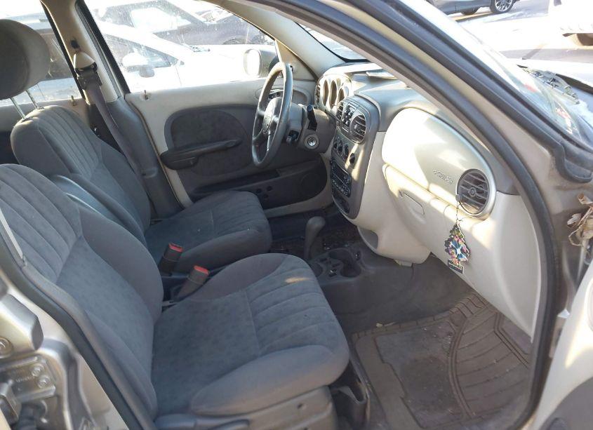 Photo 5 of 2002 Chrysler Pt CRUISER (VIN 3C4FY48B92T362401)