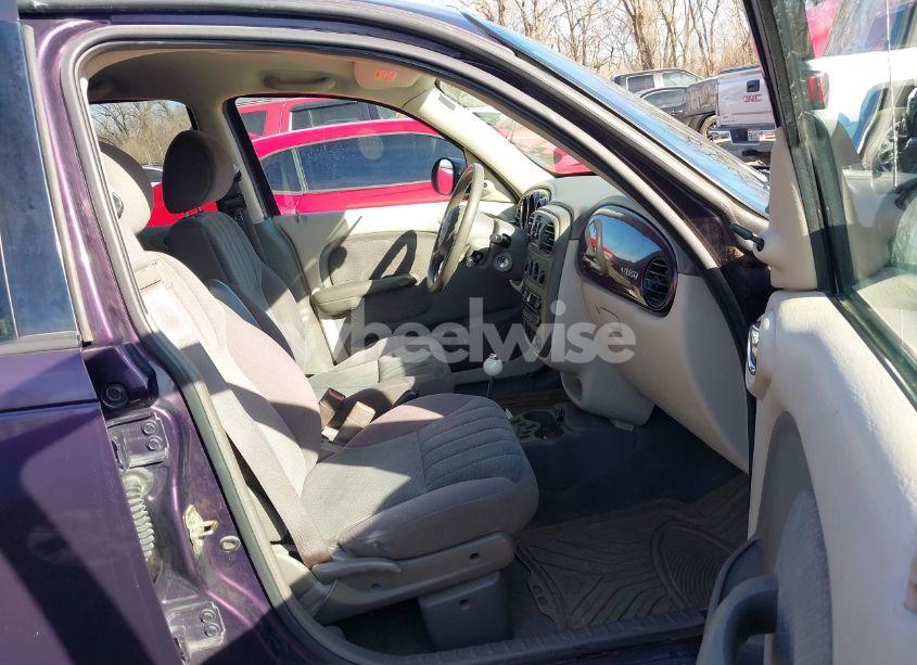 Photo 5 of 2004 Chrysler Pt CRUISER (VIN 3C4FY48B94T330115)