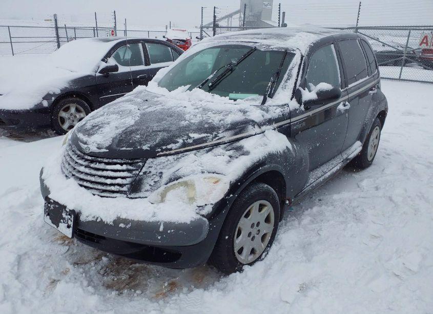 Photo 2 of 2002 Chrysler Pt CRUISER (VIN 3C4FY48BX2T312851)