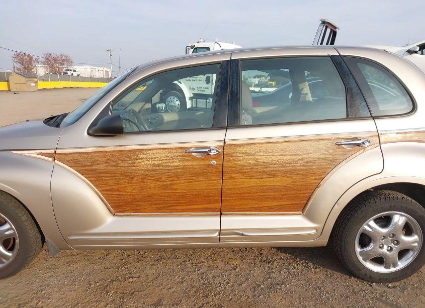 Photo 14 of 2002 Chrysler Pt CRUISER (VIN 3C4FY48BX2T369860)