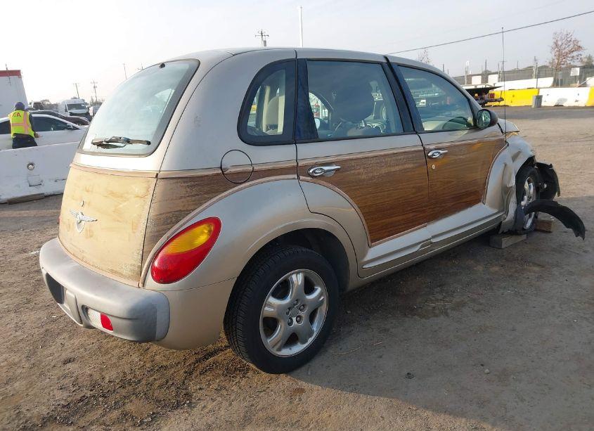 Photo 4 of 2002 Chrysler Pt CRUISER (VIN 3C4FY48BX2T369860)
