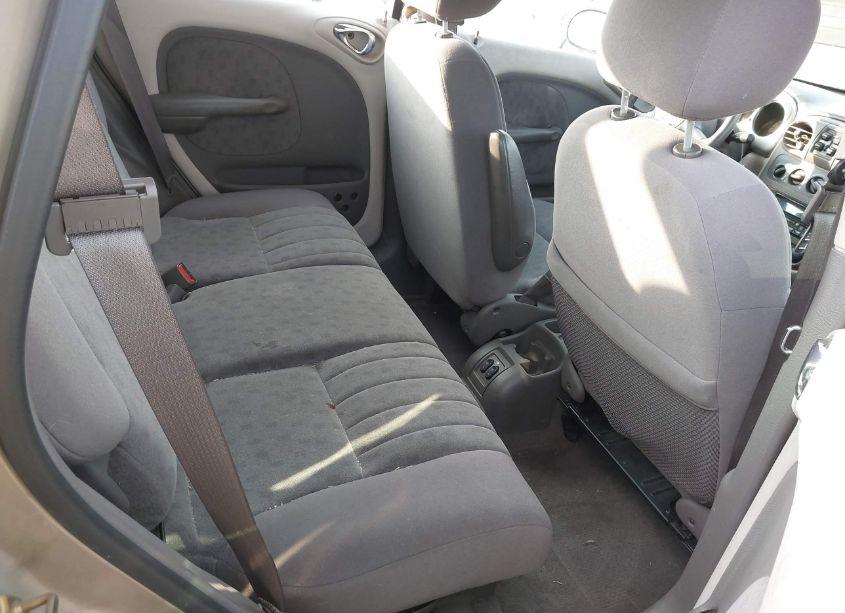 Photo 8 of 2002 Chrysler Pt CRUISER (VIN 3C4FY48BX2T369860)