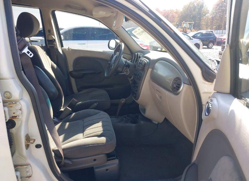 Photo 5 of 2001 Chrysler Pt CRUISER (VIN 3C4FY4BB21T643771)