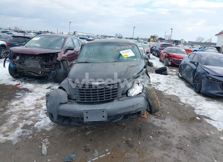 Photo 12 of 2001 Chrysler Pt CRUISER (VIN 3C4FY4BB61T302115)