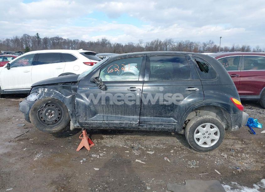 Photo 14 of 2001 Chrysler Pt CRUISER (VIN 3C4FY4BB61T302115)