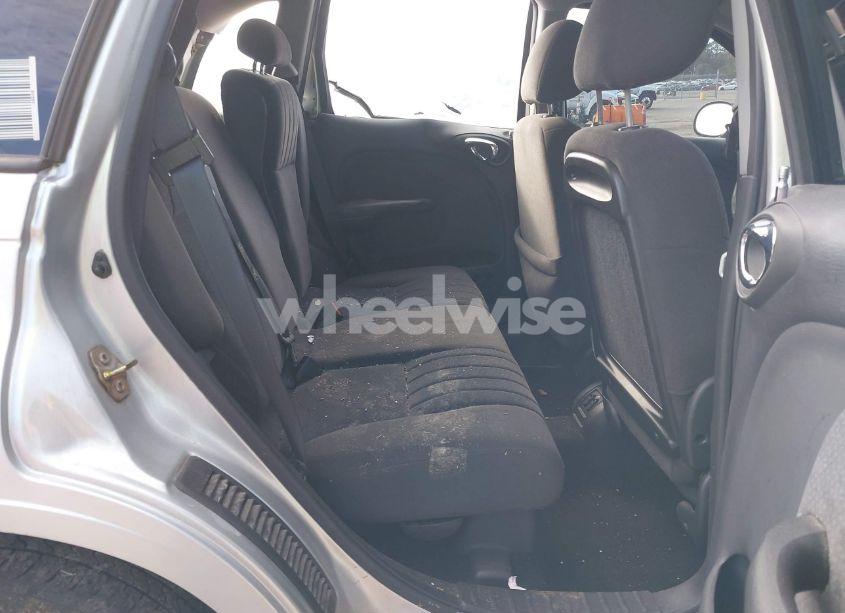 Photo 8 of 2003 Chrysler Pt CRUISER TOURING (VIN 3C4FY58B13T587189)