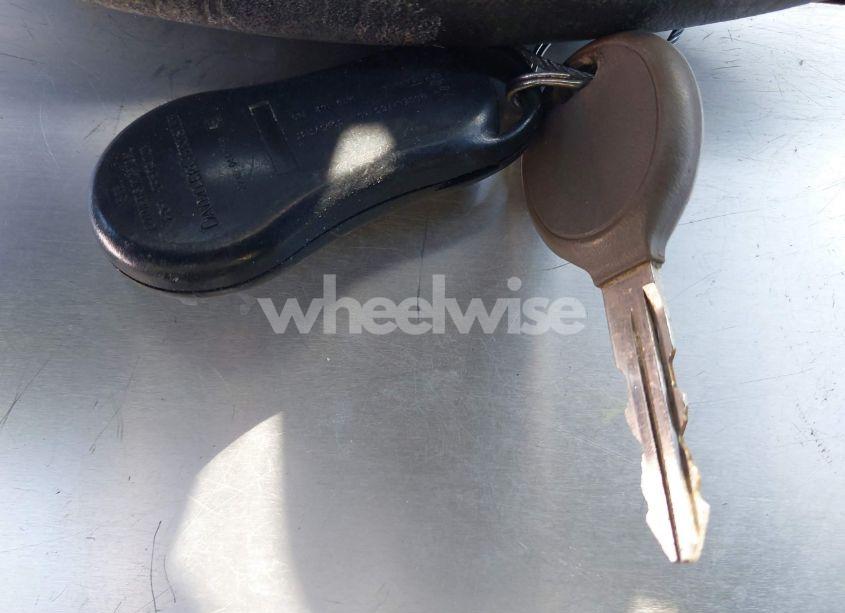 Photo 11 of 2005 Chrysler Pt CRUISER TOURING (VIN 3C4FY58B15T538321)