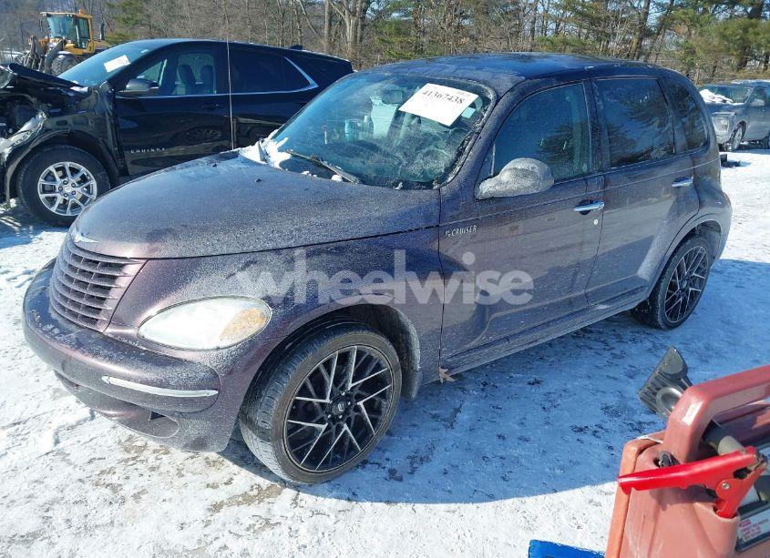 Photo 2 of 2005 Chrysler Pt CRUISER TOURING (VIN 3C4FY58B15T538321)