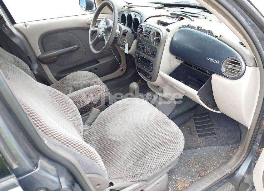 Photo 5 of 2002 Chrysler Pt CRUISER TOURING (VIN 3C4FY58B22T250920)