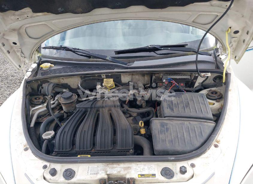 Photo 10 of 2005 Chrysler Pt CRUISER TOURING (VIN 3C4FY58B35T549756)