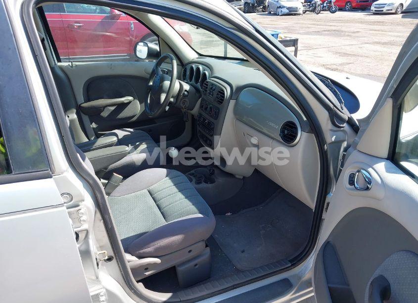 Photo 5 of 2003 Chrysler Pt CRUISER TOURING (VIN 3C4FY58B43T605300)
