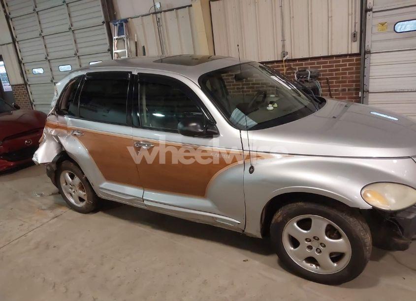 Photo 13 of 2002 Chrysler Pt CRUISER TOURING (VIN 3C4FY58B52T292725)