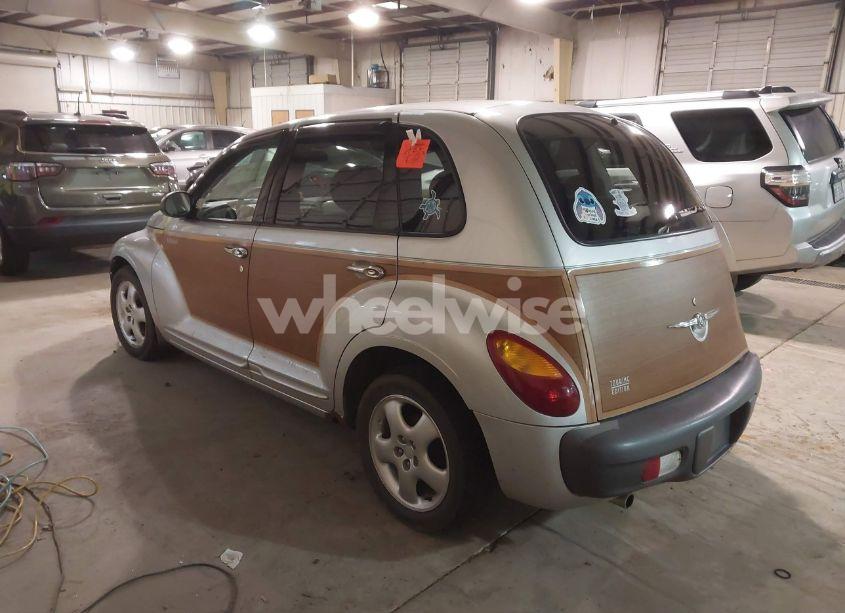 Photo 3 of 2002 Chrysler Pt CRUISER TOURING (VIN 3C4FY58B52T292725)