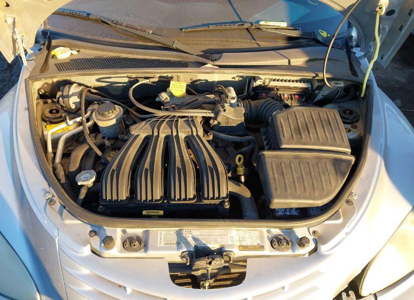 Photo 10 of 2005 Chrysler Pt CRUISER TOURING (VIN 3C4FY58B75T612017)