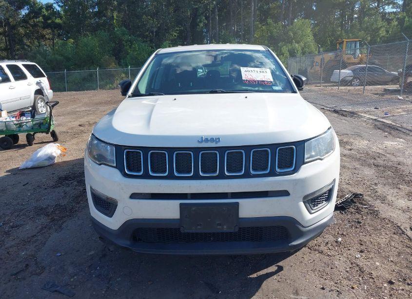 Photo 12 of 2018 Jeep Compass SPORT FWD (VIN 3C4NJCAB0JT263436)