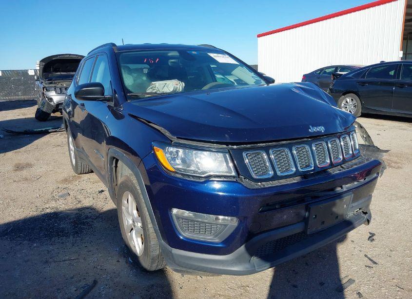 2018 Jeep Compass SPORT FWD (VIN 3C4NJCAB0JT286487) main photo