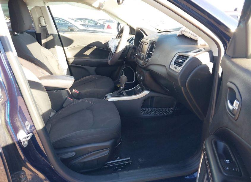 Photo 5 of 2018 Jeep Compass SPORT FWD (VIN 3C4NJCAB0JT286487)