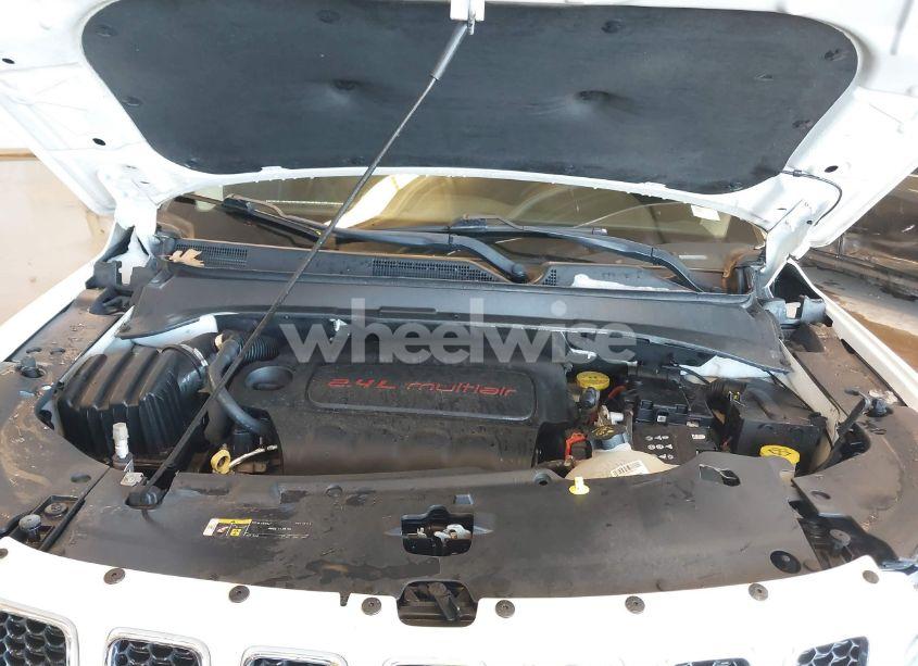 Photo 10 of 2018 Jeep Compass SPORT FWD (VIN 3C4NJCAB0JT460929)