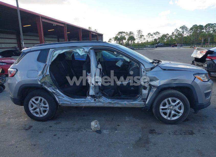 Photo 14 of 2017 Jeep New COMPASS SPORT FWD (VIN 3C4NJCAB1HT605759)