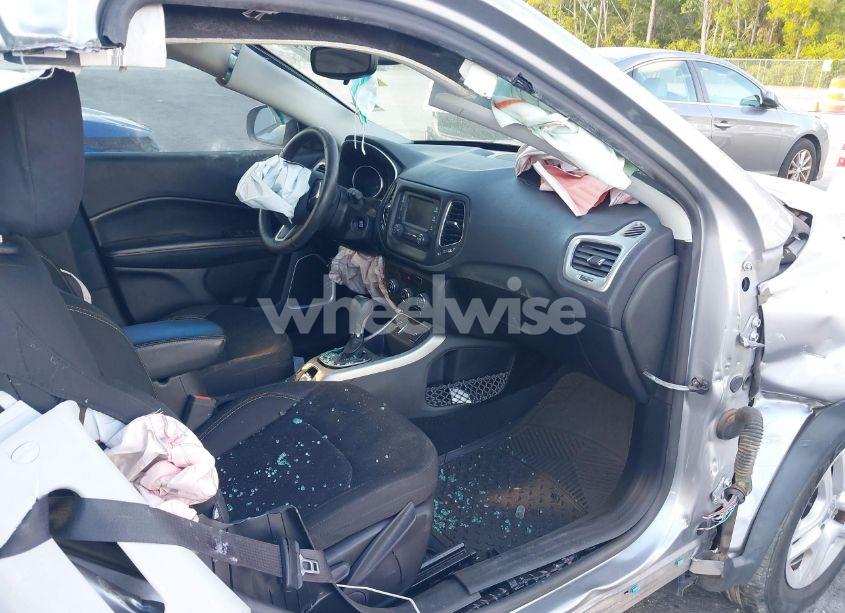 Photo 5 of 2017 Jeep New COMPASS SPORT FWD (VIN 3C4NJCAB1HT605759)