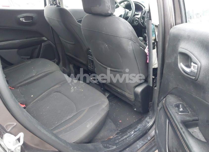 Photo 8 of 2018 Jeep Compass SPORT FWD (VIN 3C4NJCAB1JT287017)