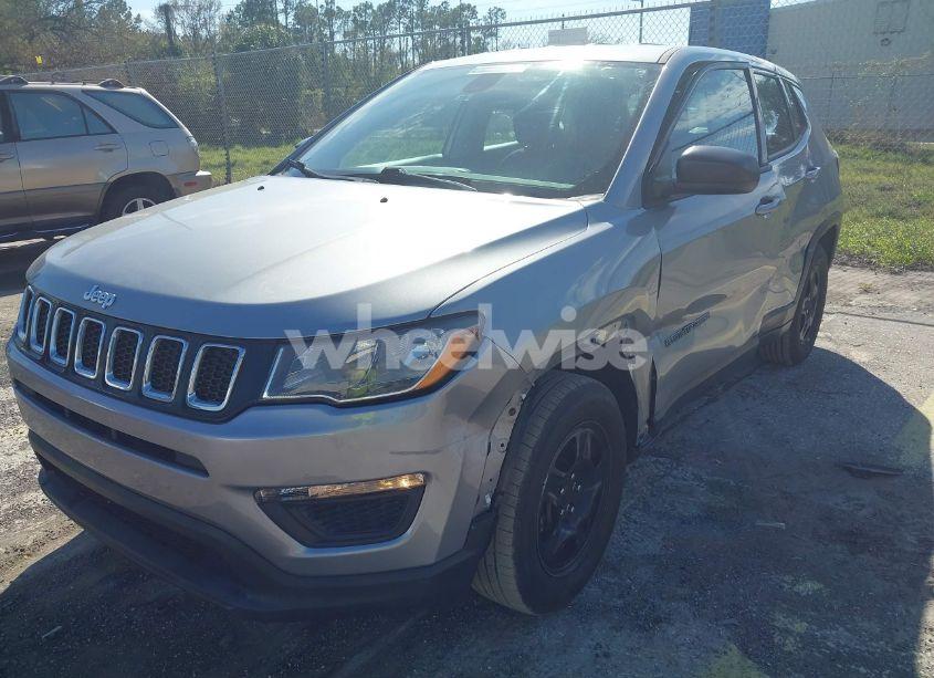 Photo 2 of 2020 Jeep Compass SPORT FWD (VIN 3C4NJCAB1LT236409)