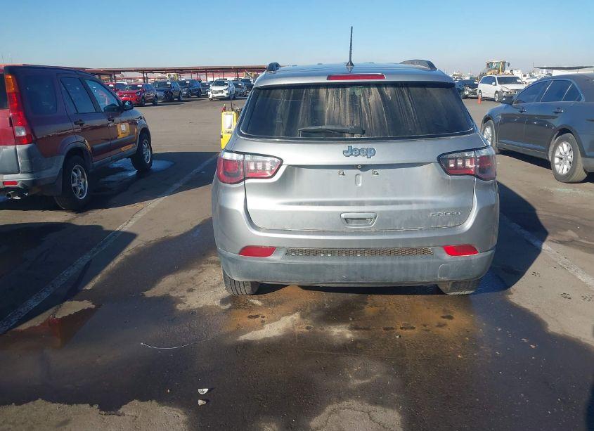 Photo 16 of 2018 Jeep Compass SPORT FWD (VIN 3C4NJCAB2JT124084)