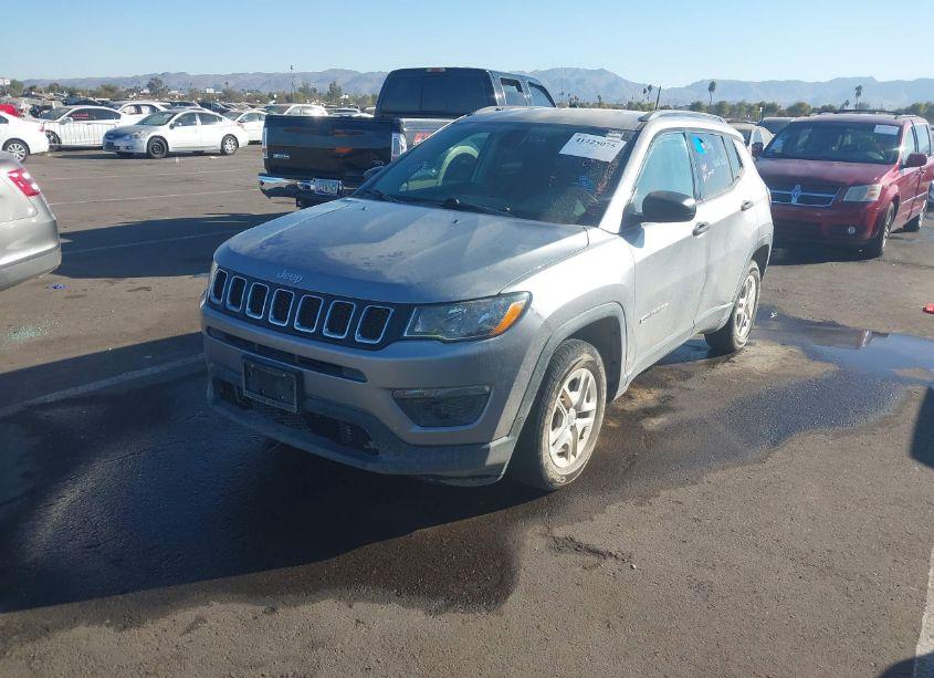 Photo 2 of 2018 Jeep Compass SPORT FWD (VIN 3C4NJCAB2JT124084)