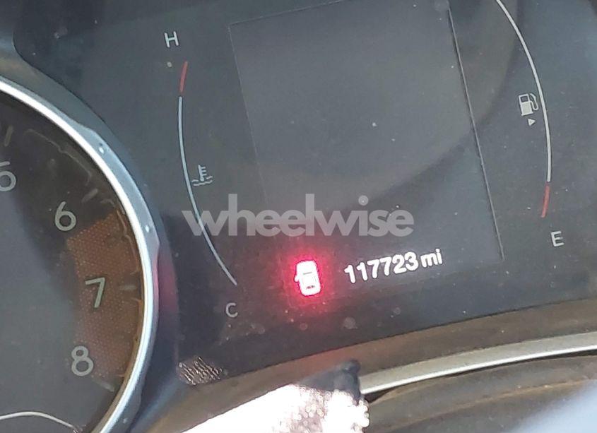 Photo 15 of 2018 Jeep Compass SPORT FWD (VIN 3C4NJCAB2JT151804)